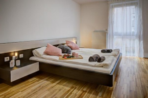 Carin Deluxe II